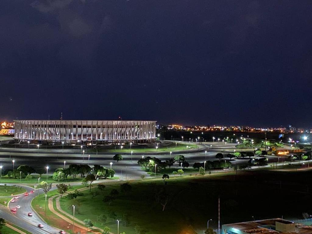 Flat Encantador No 7º Com Vista Pra Torre De Tv Бразиліа Екстер'єр фото